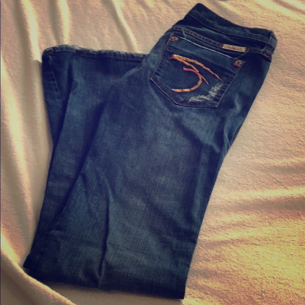 Frankie B jeans size 4 x 34” inseam.